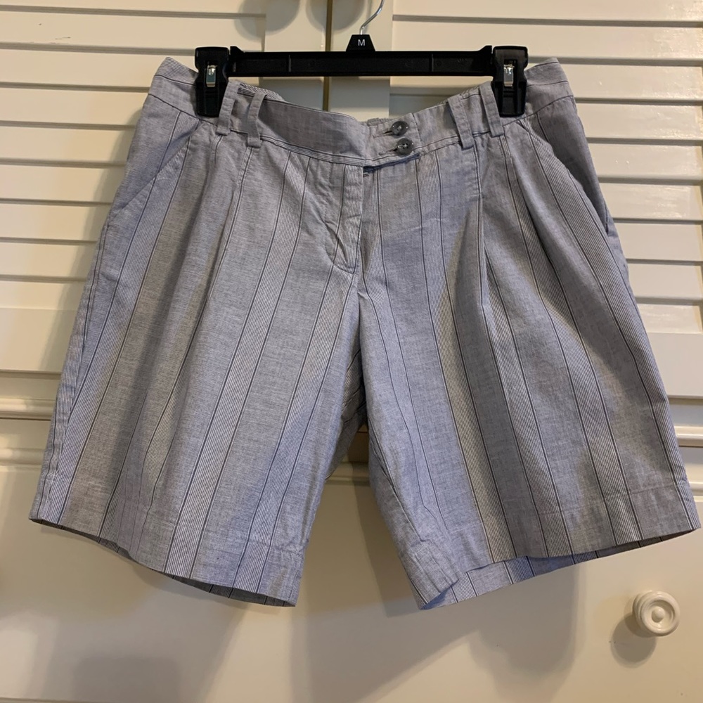 EUC Massimo Pleated Casual Shorts, Size 4
